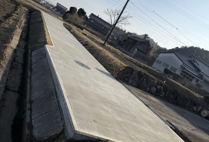 コンクリート舗装工事